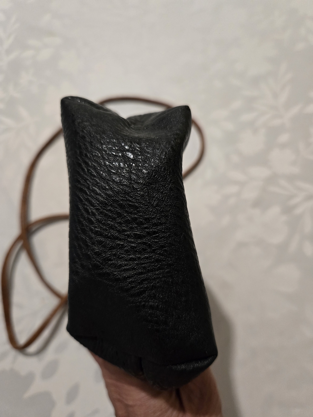 Heroing Designer Small Black and Brown Crossbody Bag Pouch - Picture 5 of 6